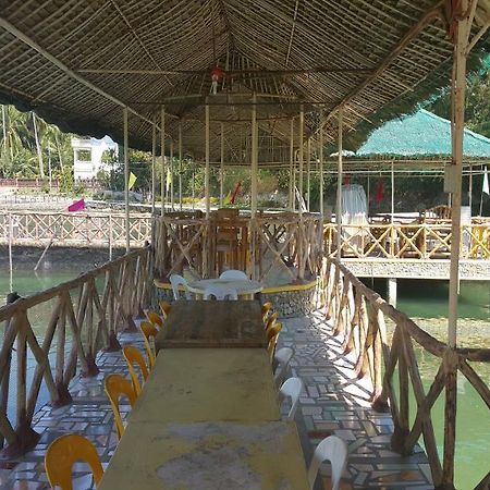 Palangan Bayview Beach Resort Puerto Galera Exterior photo